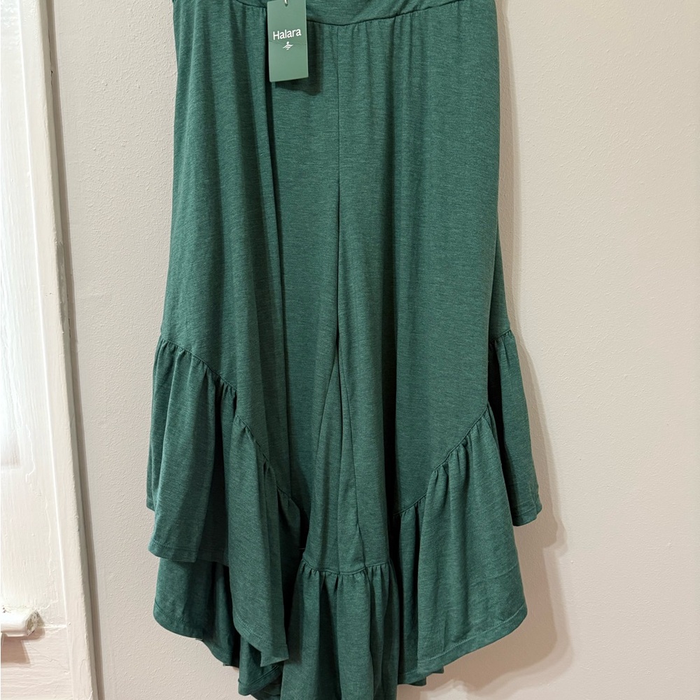 HALARA Teal crop capris